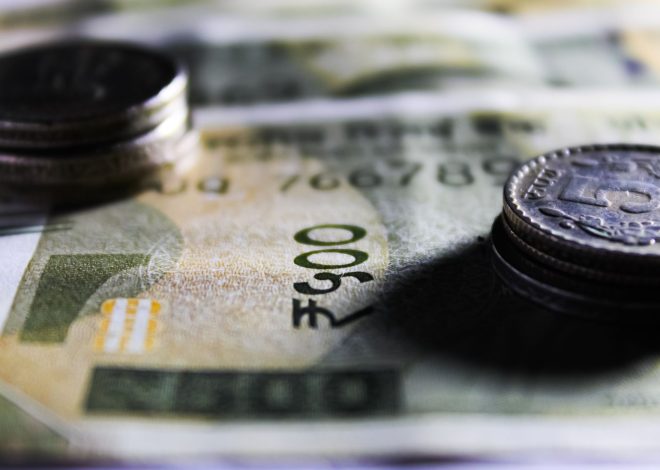Rupee rise falters: Clear signs of market instability